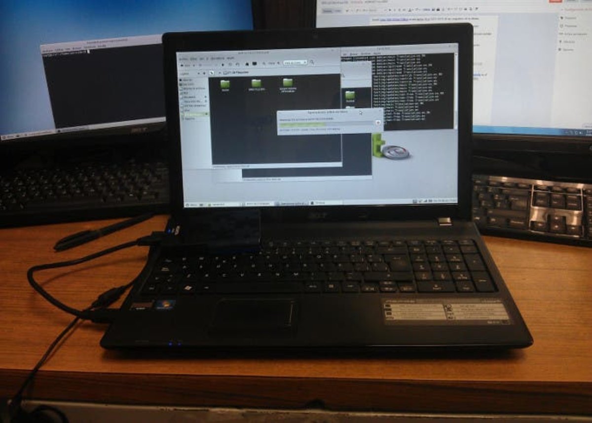 Laptop con Debian