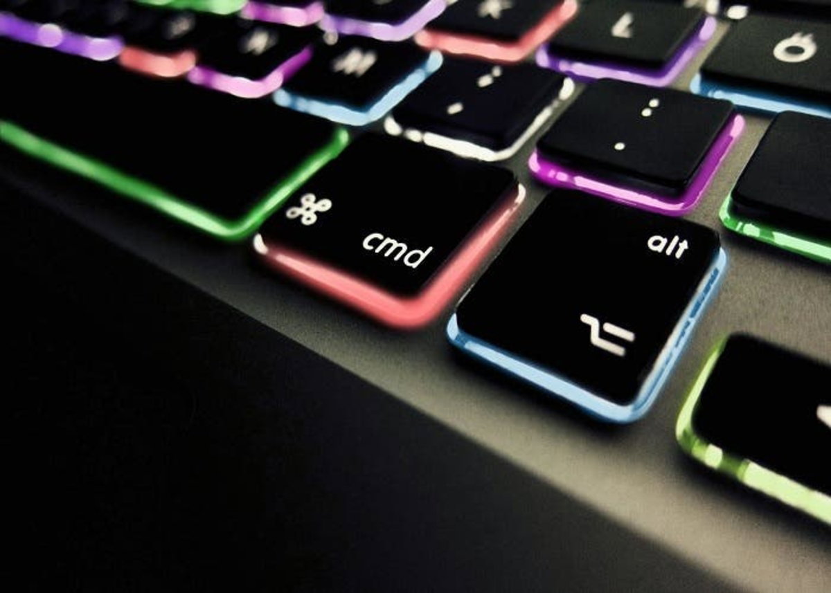 Teclado Apple 700x500