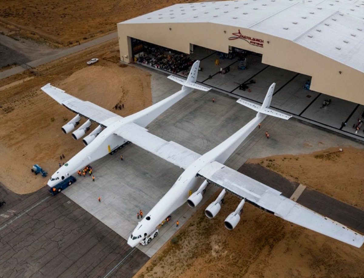 Así de impresionante es el Stratolaunch, el avión más grande del mundo