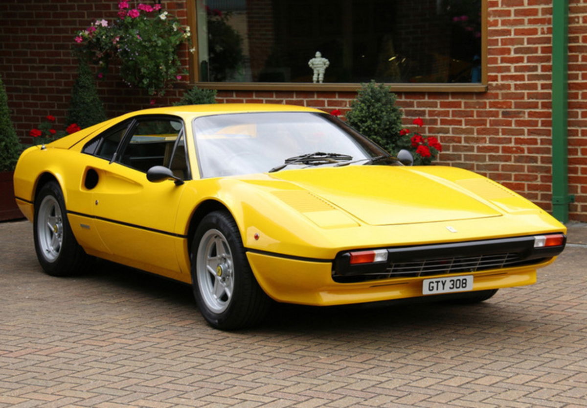 A subasta una colección de 13 Ferrari que te puede costar más de 15 millones de euros
