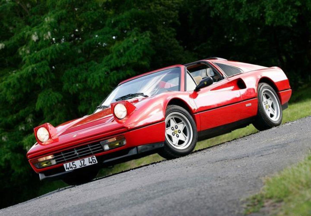 A subasta una colección de 13 Ferrari que te puede costar más de 15 millones de euros