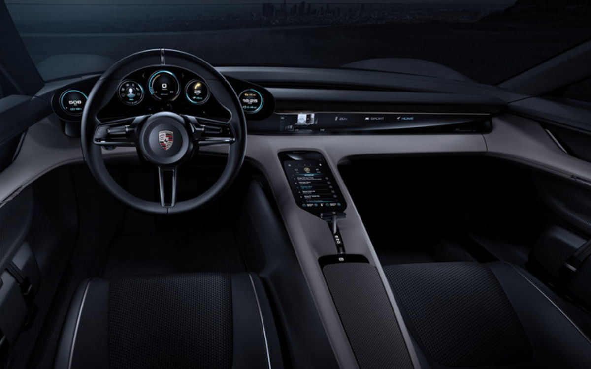 Porsche quiere que los coches eléctricos se carguen más rápido que un móvil
