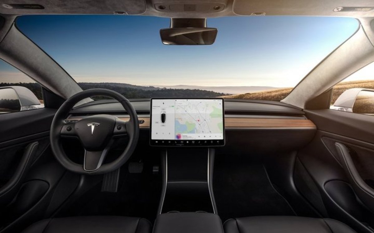 Ya es oficial, así es el interior del Tesla Model 3
