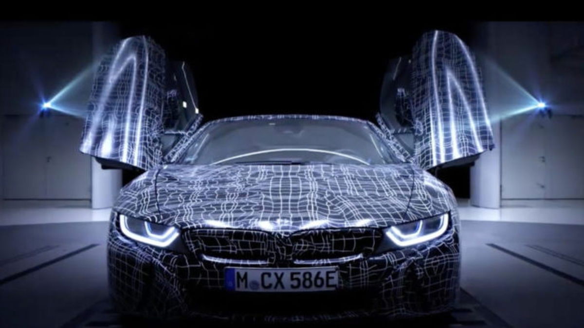 El BMW i8 Roadster doblará su autonomía eléctrica actual, ¿cómo lo conseguirá?