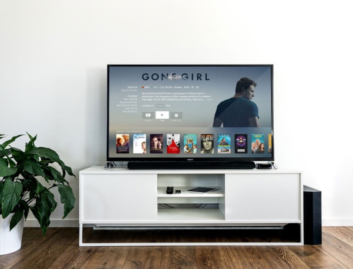 El minimalismo debería invadir tu espacio de tecnología en casa