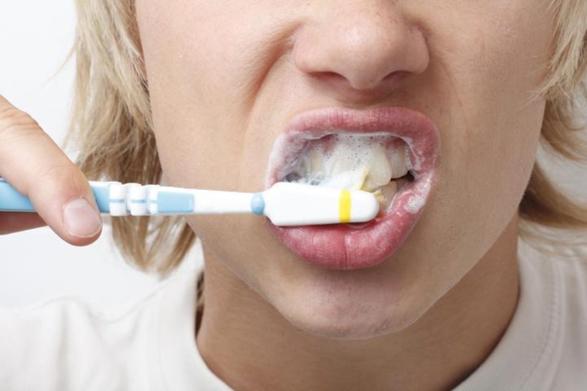 Las 3 Cs de la higiene bucodental: cómo, cuándo y cuánto debes lavarte los dientes