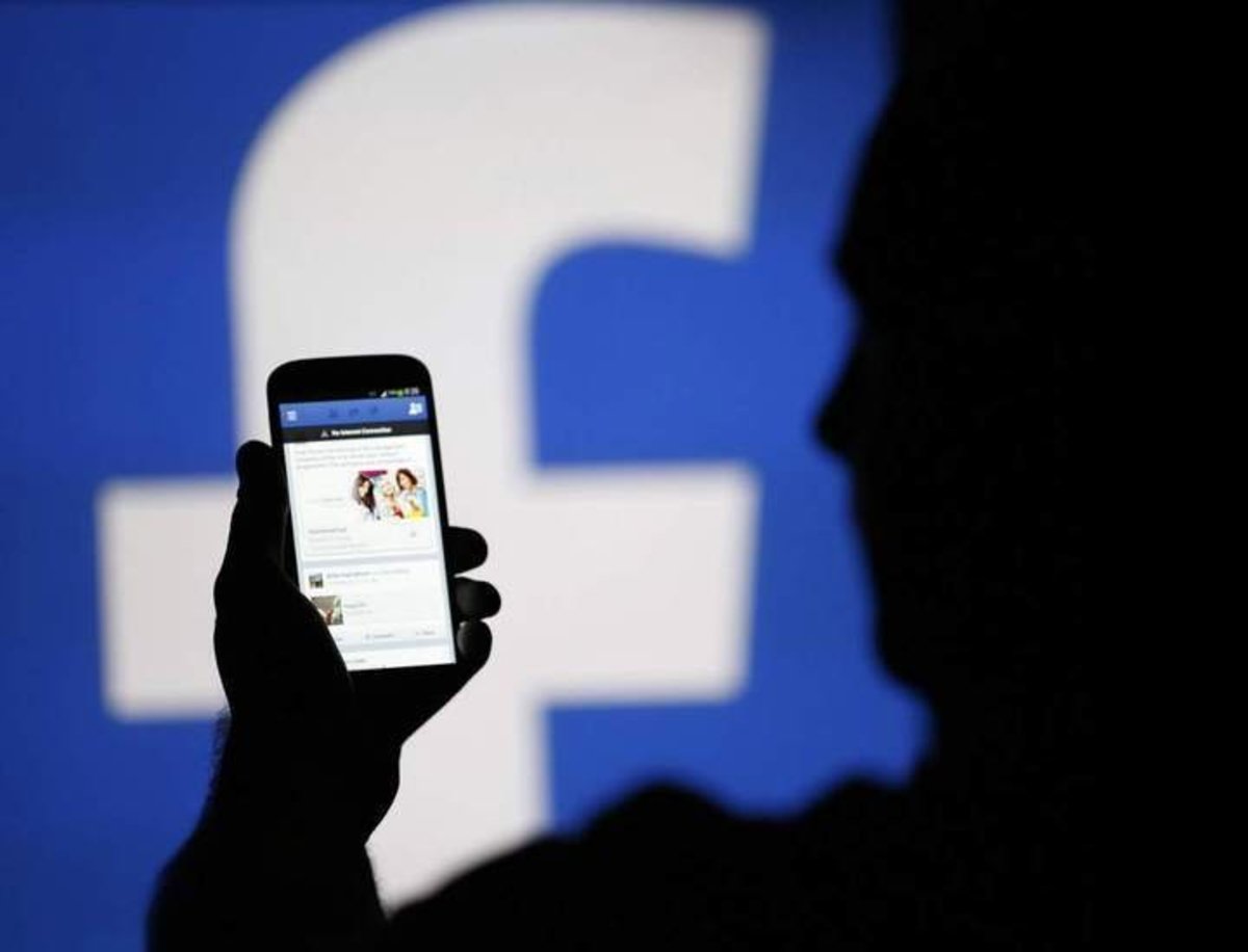 Por qué estamos convencidos (sin razón) de que Facebook nos espía