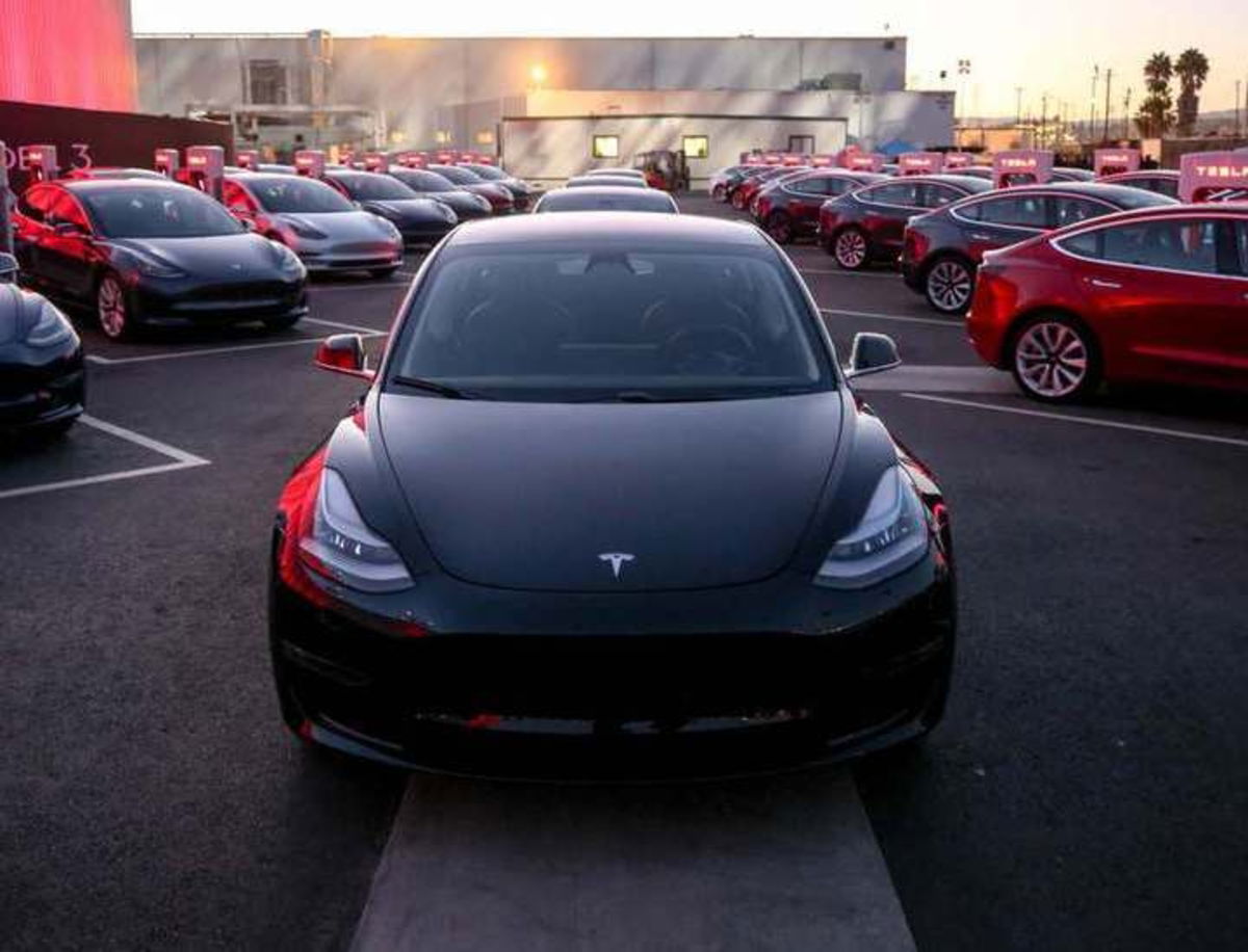 Pagar en concepto de reserva, ¿nueva moda en la industria del automóvil?
