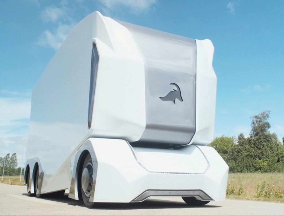 Así se presenta el transporte de mercancías con la llegada del Tesla Semi