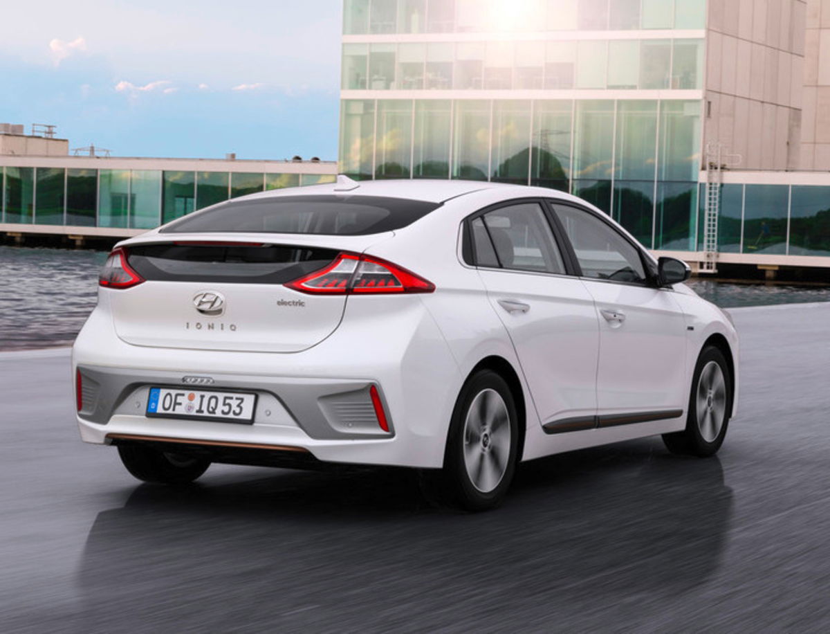 Hyundai pronostica la reducción de costes del coche eléctrico para 2020, ¿por qué?