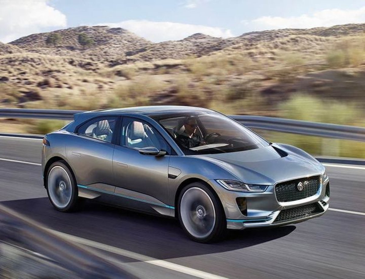 Jaguar saca a pasear 200 unidades del I-PACE para reafirmar su compromiso eléctrico