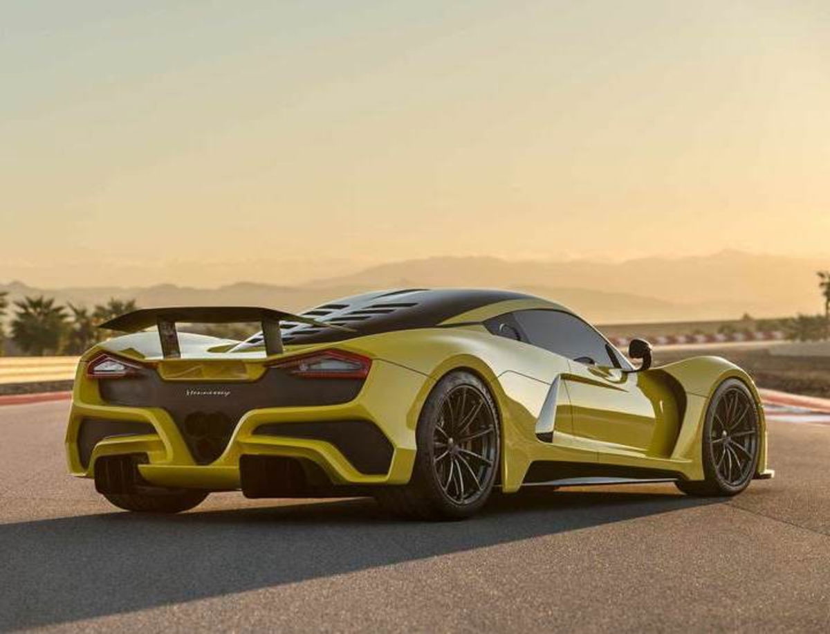 ¿Será el Hennessey Venom F5 el más rápido con motor tradicional de la historia?