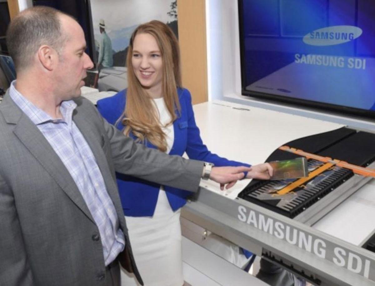 Samsung presenta nuevas baterías para incrementar autonomía de coches eléctricos