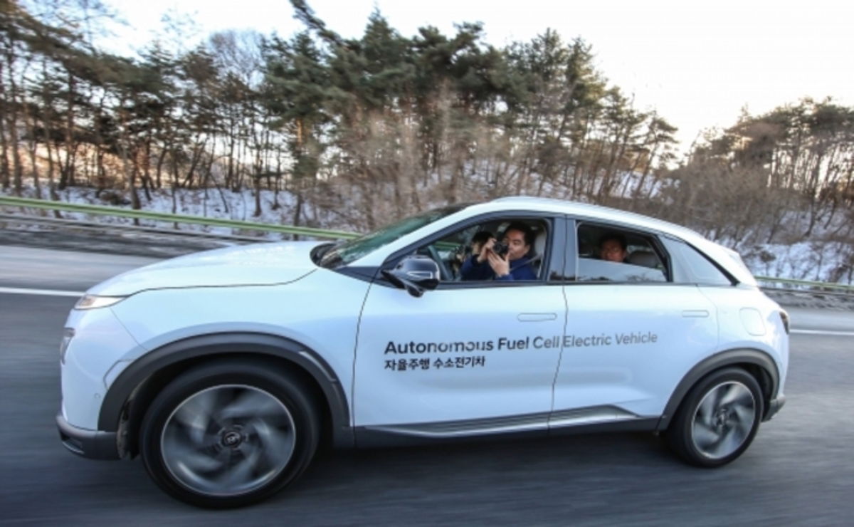 Hyundai ya está probando cómo se comporta el hidrógeno y su sistema de conducción autónoma