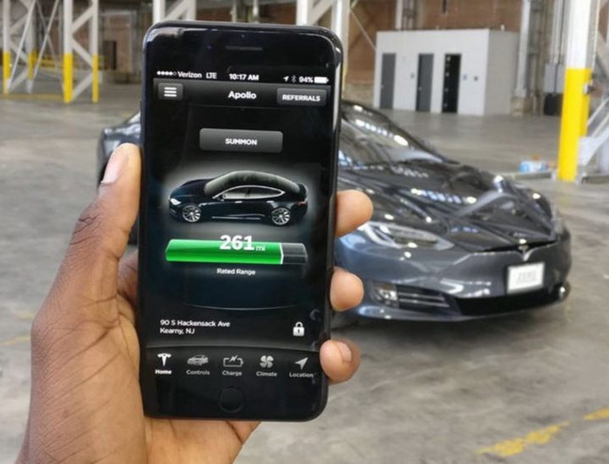 Si tienes un Tesla, ya puedes saber lo que estás ahorrando en gasolina con su app