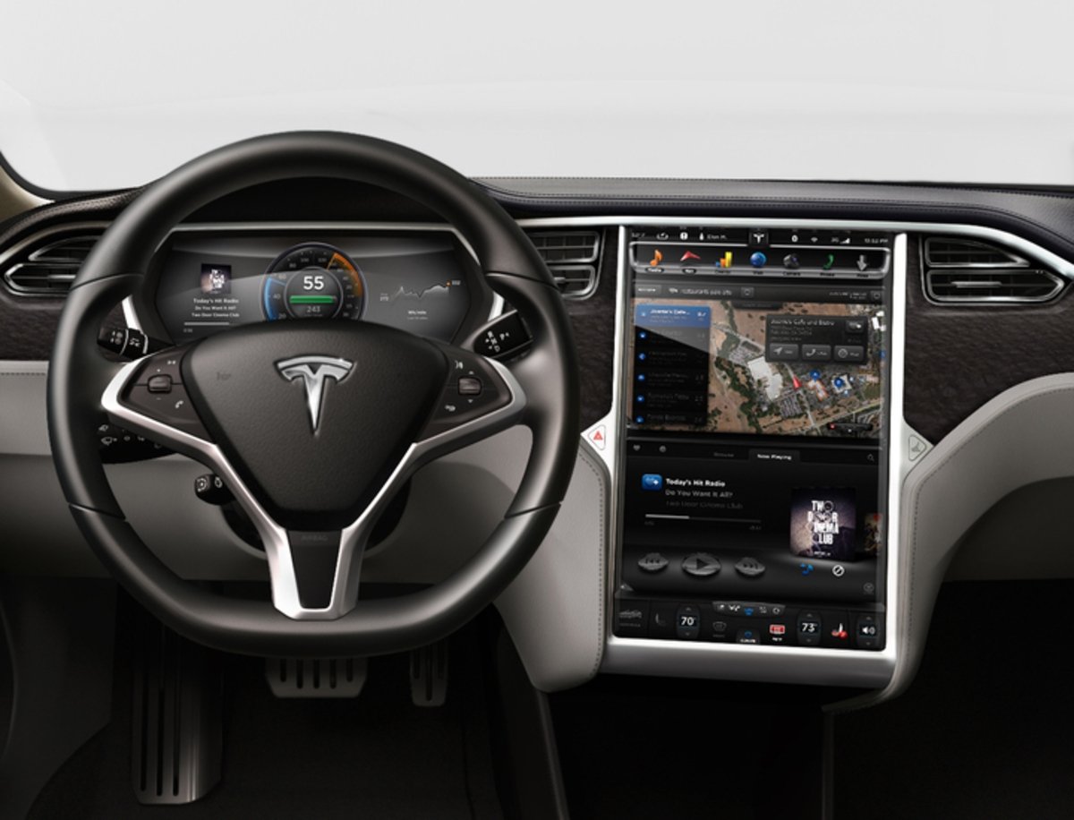 Actualizaciones vía OTA, una innovación que será costumbre gracias a Tesla