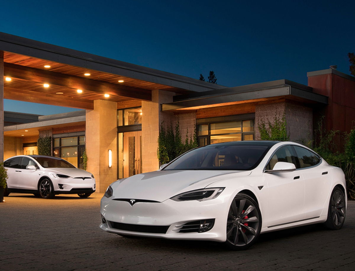 Las agencias de rating podrían retrasar la llegada del coche eléctrico