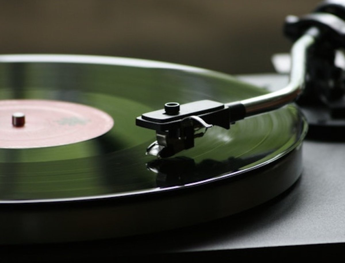 No tires tu viejo tocadiscos: vuelve el vinilo de los 70 con la calidad sonora de 2020