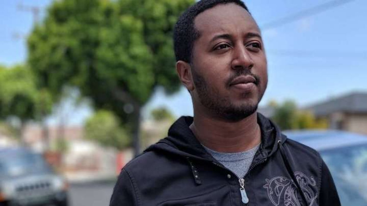 La historia de Ibrahim Diallo, el trabajador despedido por una máquina