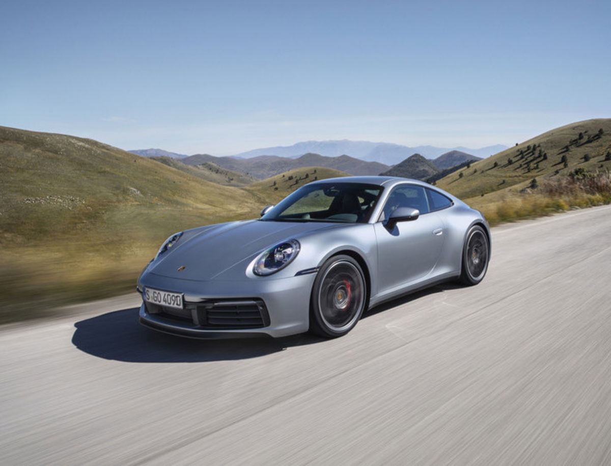 Por qué no verás un Porsche 911 híbrido o eléctrico en la generación 992
