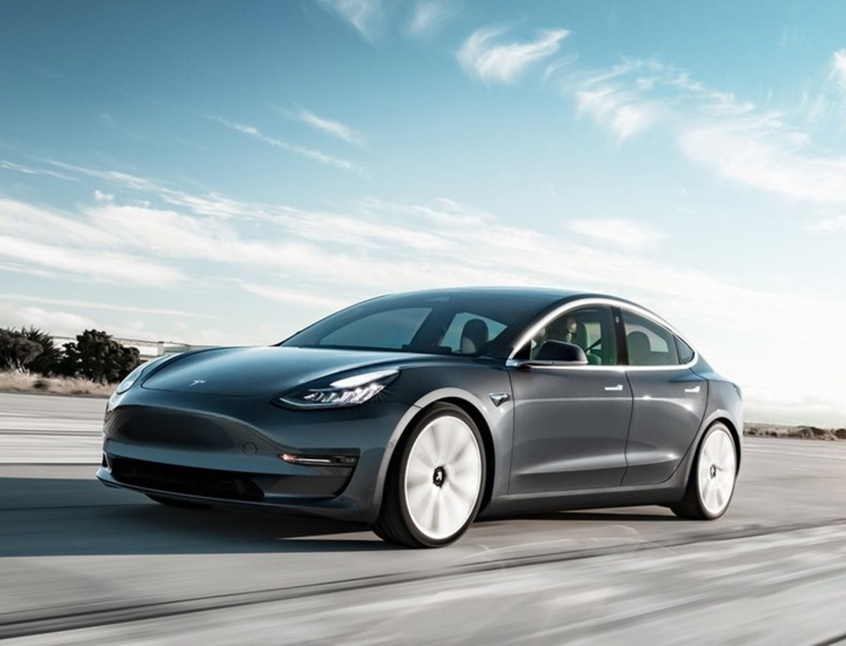Por qué el actual Tesla Model 3 tiene más calidad que los primeros que se produjeron