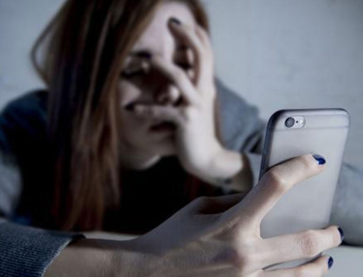 Así es la app que detecta, evita el ciberacoso entre adolescentes y se chiva a los padres