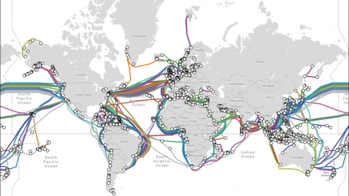 Guerras del Siglo XXI: cortar cables marítimos de Internet y hackear conductos de gas