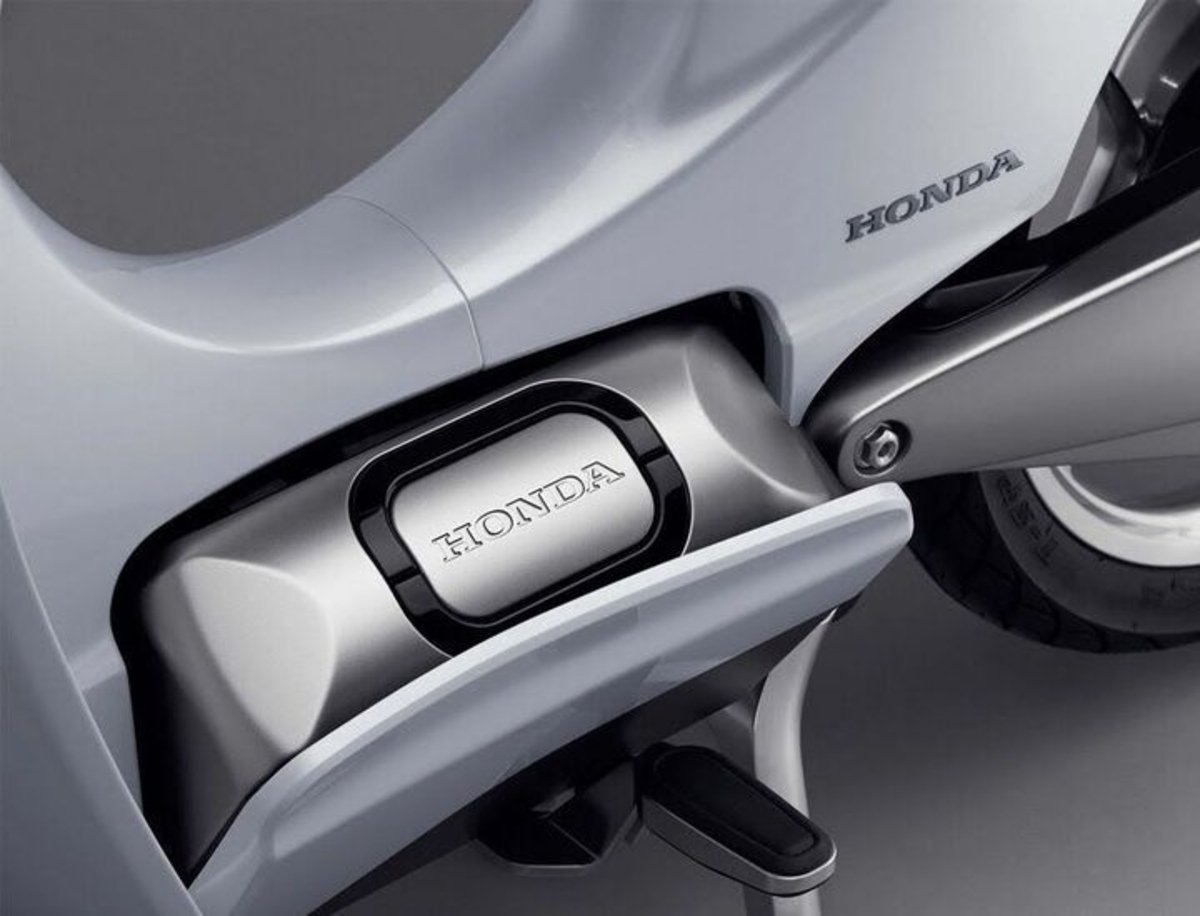 Honda Super Cub, el ciclomotor más laureado se electrifica para mostrar una patente