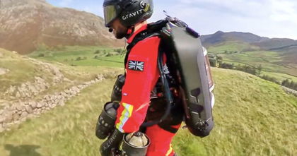 Paramédicos con Jet pack, la alocada idea que ya se ha probado en Inglaterra Paramédicos con Jet pack, la alocada idea que ya se ha probado en Inglaterra