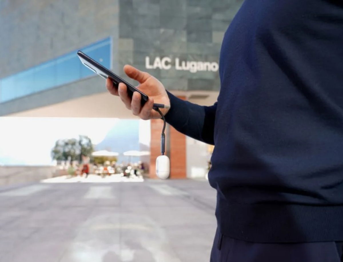 inCharge X, un cable para acompañarte donde vayas