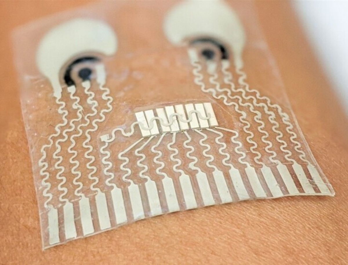 Crean un parche para rastrear agentes bioquímicos y presión arterial en el cuerpo