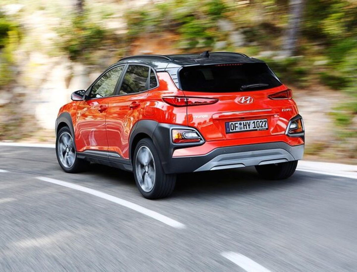 Por qué la NHTSA aconseja a los usuarios del Hyundai Kona eléctrico guardar distancia