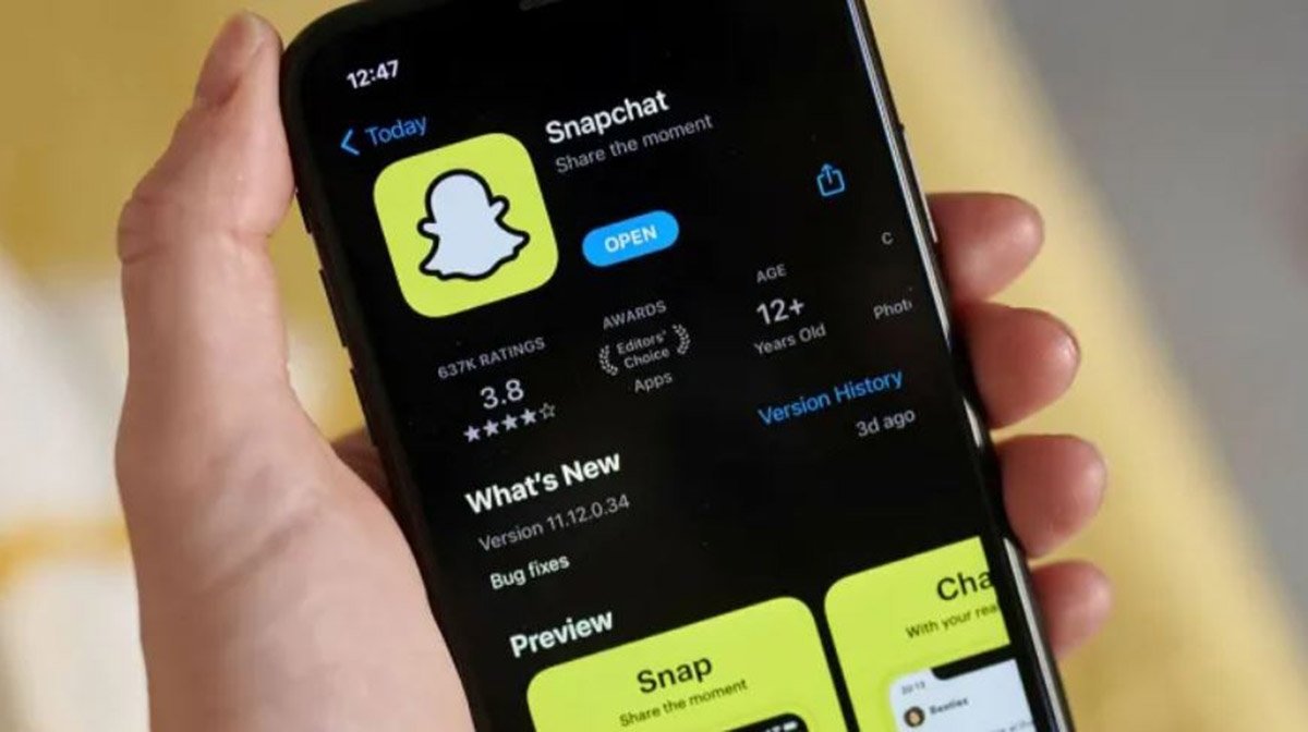 Cómo habilitar el modo oscuro en Snapchat para iOS