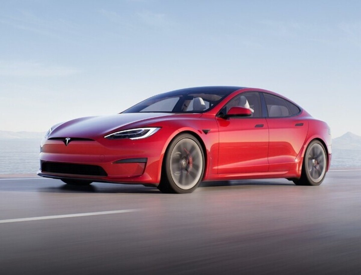 El análisis a realizar tras descartar la producción del Tesla Model S Plaid +