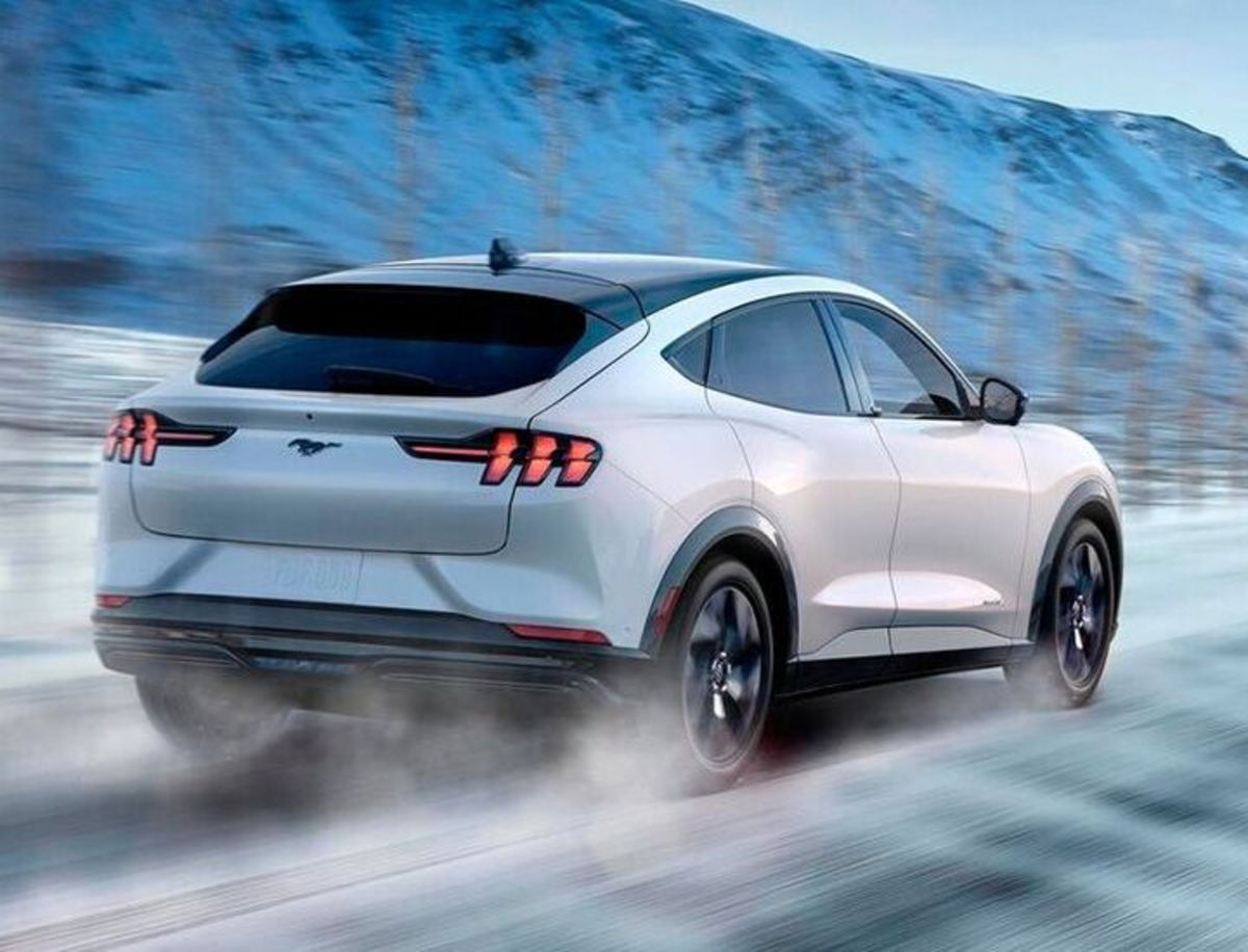 Ford Mustang Mach-E, así son las pruebas a las que se ha sometido este SUV eléctrico