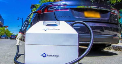 Roadie, la solución 'de bolsillo' para evitar que el coche eléctrico se quede sin batería Roadie, la solución 'de bolsillo' para evitar que el coche eléctrico se quede sin batería