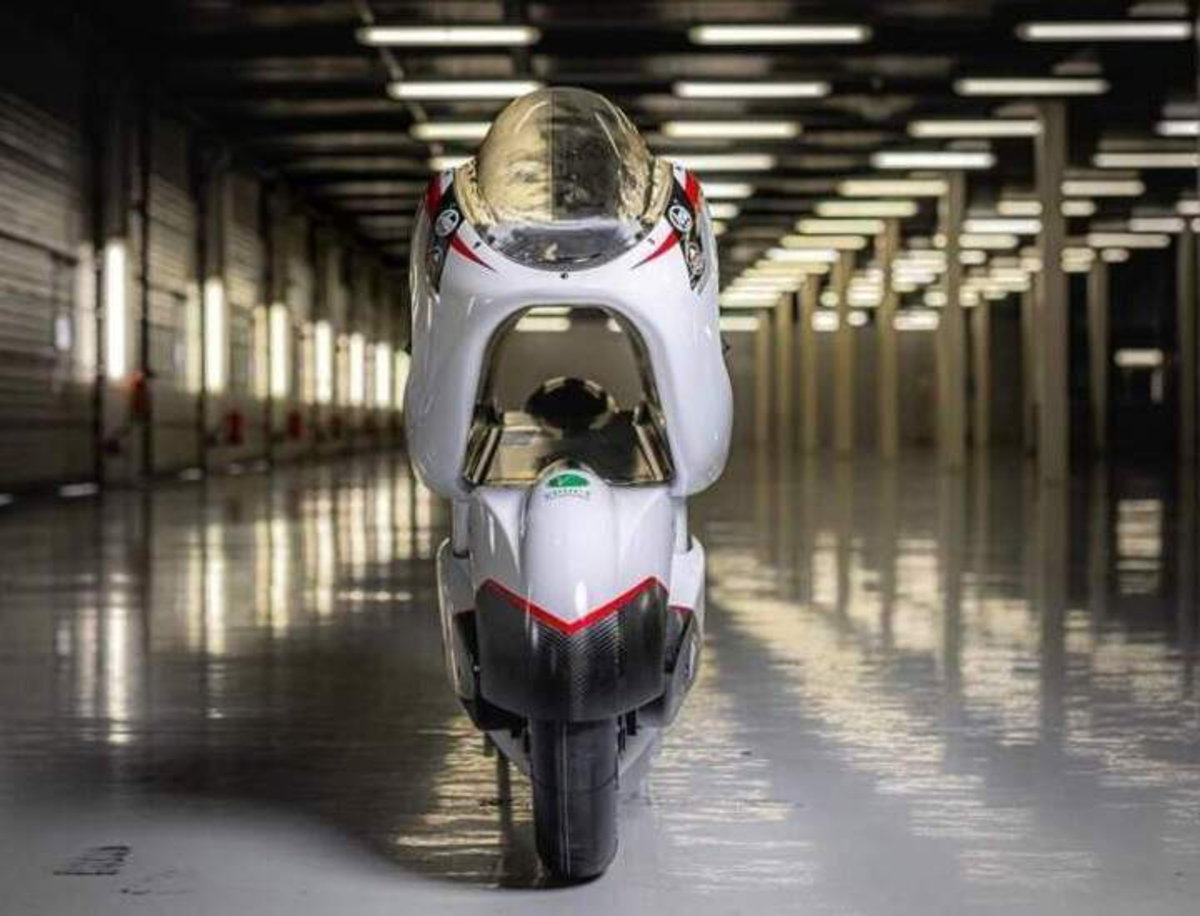 WMC250EV, la motocicleta eléctrica que tiene como objetivo ser la más rápida del mundo