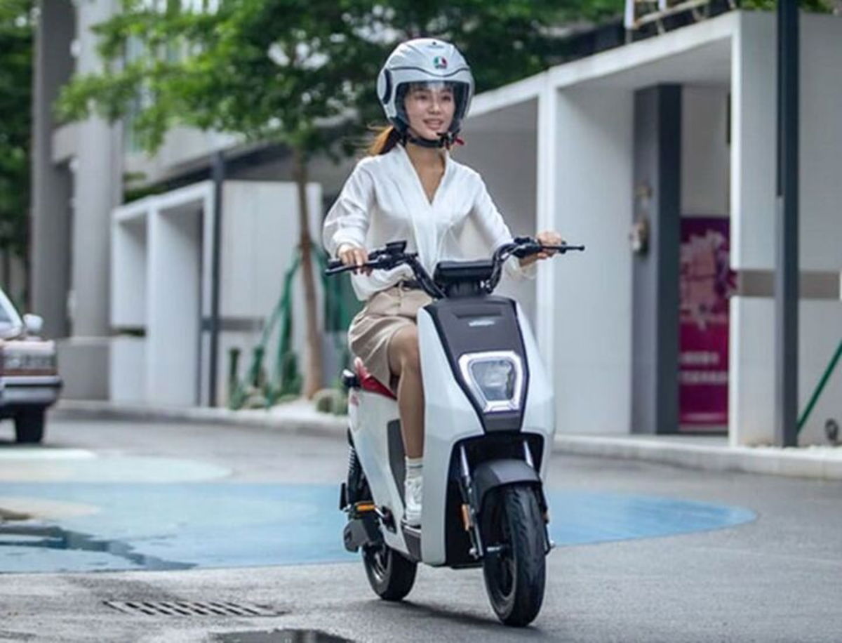 Honda U-BE, un scooter eléctrico de pequeño tamaño creado para disfrutar de la ciudad