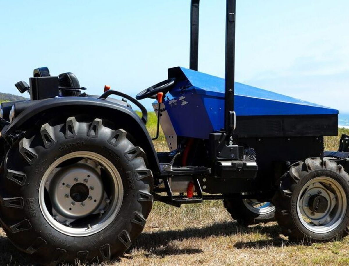 Solectrac, un tractor eléctrico que ya se puede comprar por 75.000 dólares