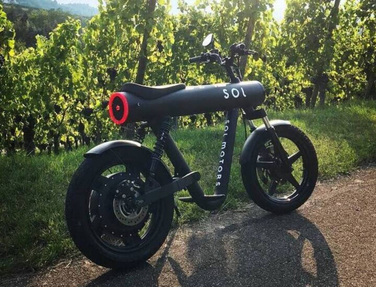 Pocket Rocket, una bicicleta eléctrica que destaca por contar con una enorme batería