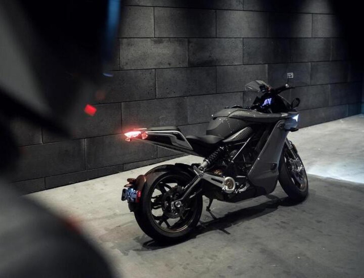 Zero SR, la motocicleta eléctrica que puede marcar el futuro de esta tecnología aplicada