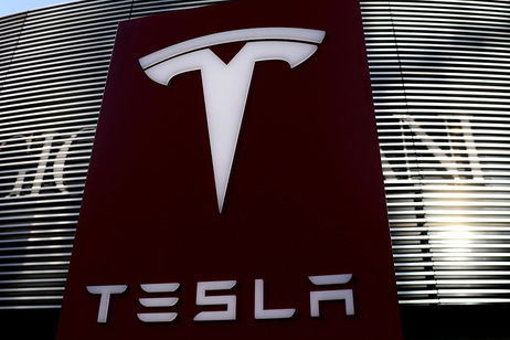 Tesla recibe una demanda por acoso sexual "continuo y generalizado"