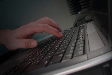 Problemas de seguridad al no eliminar los metadatos Problemas de seguridad al no eliminar los metadatos