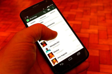Cambia el paquete de emoticones de WhatsApp por el de Android Nougat con Xposed Cambia el paquete de emoticones de WhatsApp por el de Android Nougat con Xposed