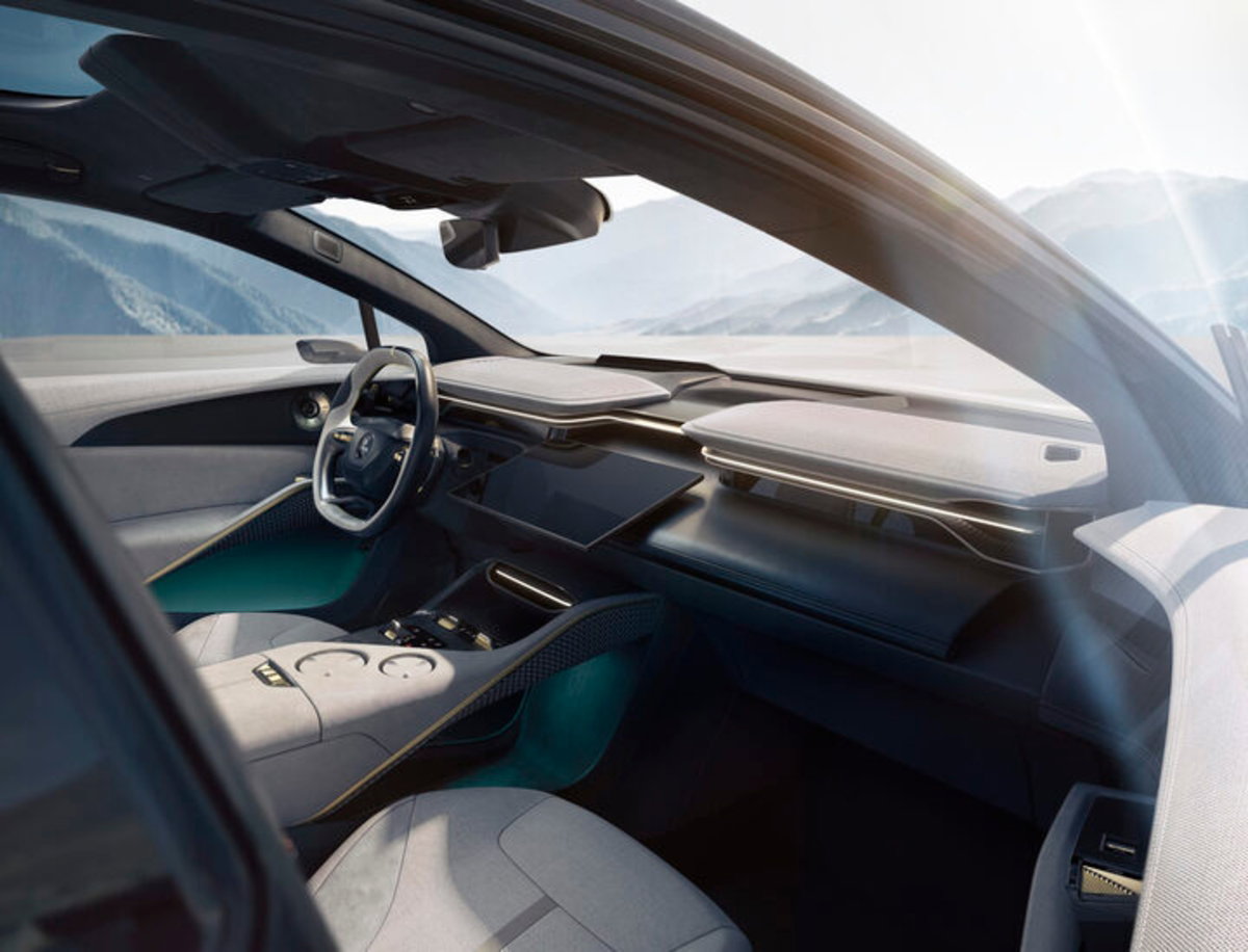 Lotus Eletre, el primer SUV eléctrico de la firma de Reino Unido para competir con Lamborghini