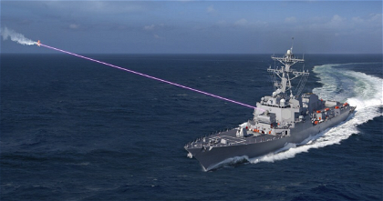 La marina de los EEUU tiene una nueva y poderosa arma en su arsenal: un cañón de rayos láser