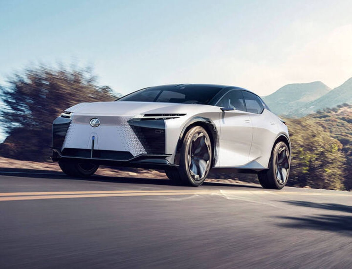 Lexus apuesta fuerte por los coches eléctricos: quiere vender un millón de vehículos antes de 2030
