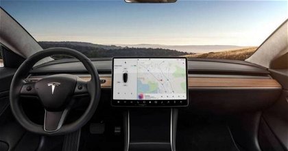 Tesla interviene 130.000 coches eléctricos tras un problema grave de seguridad en sus pantallas