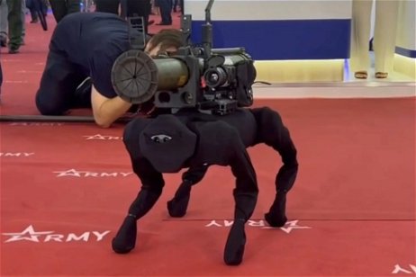 Hemos visto a perros robots con rifles, pero esta versión rusa asusta mucho más: tiene un lanzacohetes