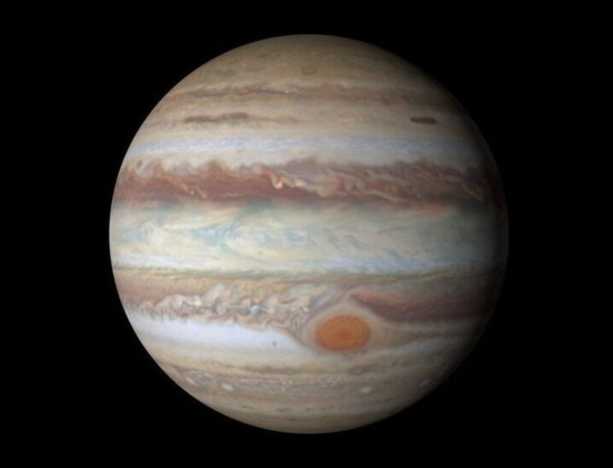Parece un cuadro de Van Gogh, pero son espectaculares tormentas en el Polo Norte de Júpiter